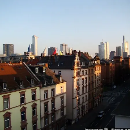 Pearl Design - Frankfurt 4*