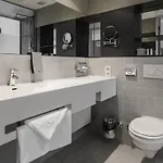 Pearl Design - Frankfurt Hotel