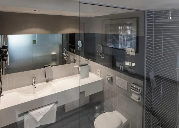 Pearl Design - Frankfurt 4*