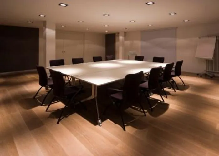 Pearl Design - Frankfurt Hotel 4*